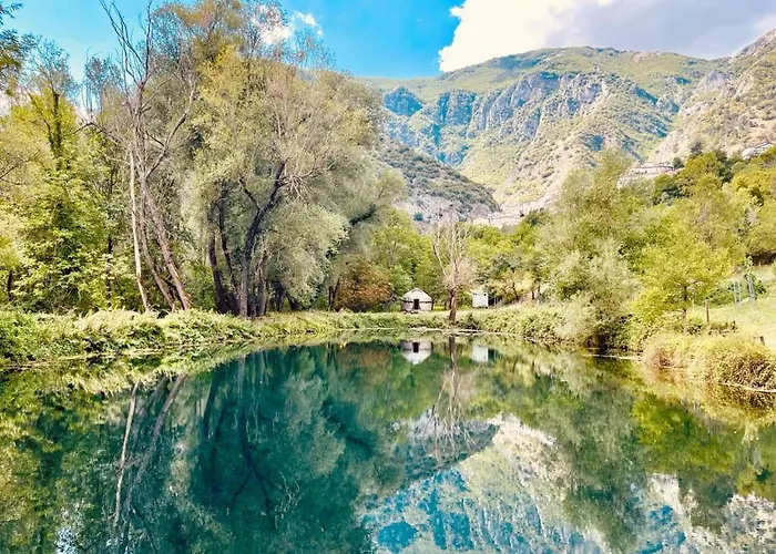 Luxuszelt Romantic Yurt In Nature Reserve With Jacuzzi Anversa Degli Abruzzi