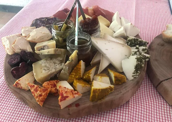 Luxuszelt Romantic Yurt In Nature Reserve With Jacuzzi Anversa Degli Abruzzi